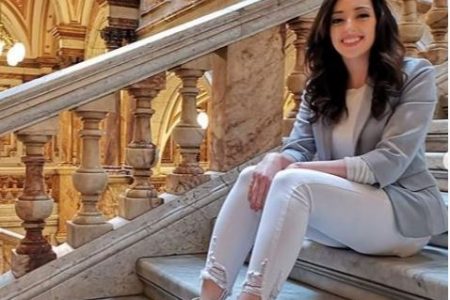 علیزے شیخ نئی سپر اسٹار