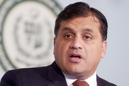 پاکستان میں تعینات سفارتکاروں کی ٹیم ایل او سی پہنچ گئی