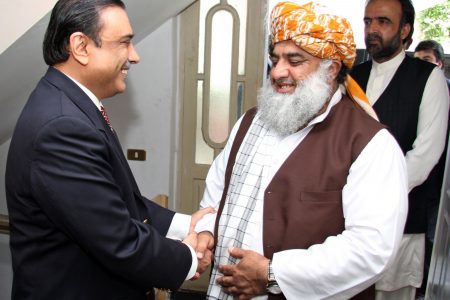 کیا پیپلز پارٹی مولانا فضل الرحمان کی حمایت کرے گی ؟