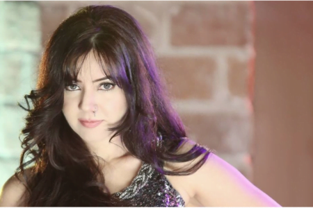 Rabi Pirzada approaches FIA to take action against those who stole her data